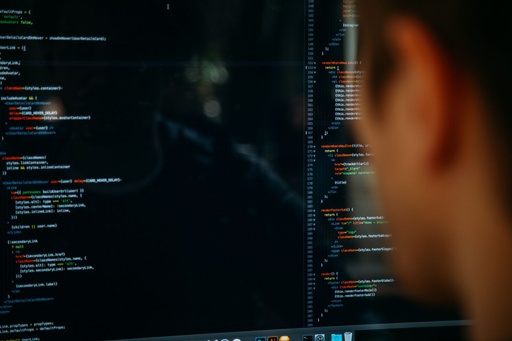 Software Development (one hour) / Розробка програмного забезпечення (одна година)